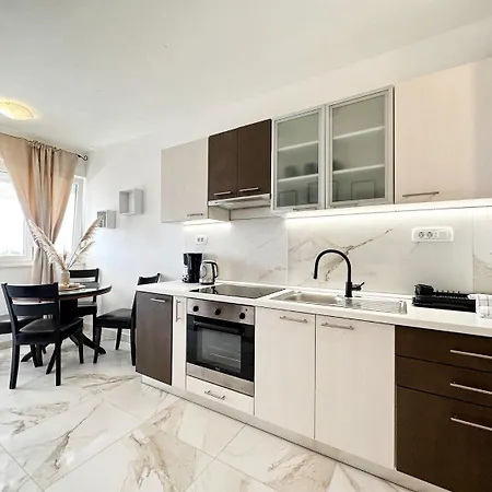 Maja - Free Wifi Apartamento Split